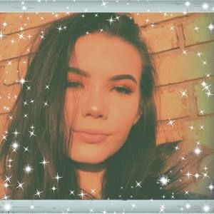 Meet your Posher, Arianda